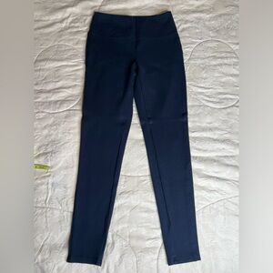 Eddie Bauer thick leggings. Black, great classic pants size medium